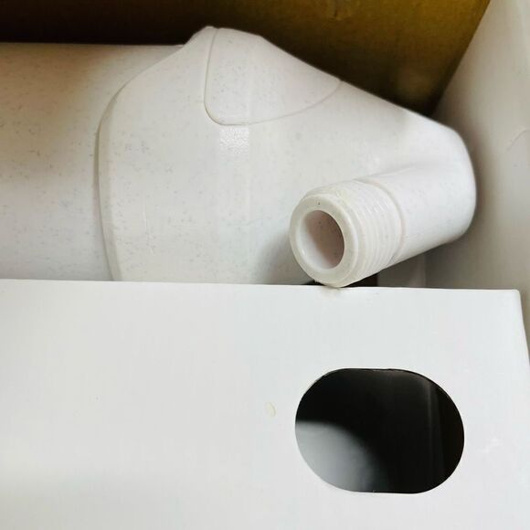 Miniwell Chlorine Removal Shower Filter White NWT New in Box Bath Water - Picture 3 of 7